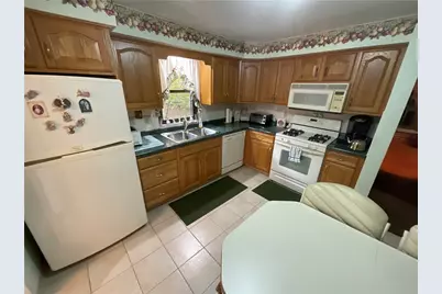 1807 Educational Dr, White Oak, PA 15131 - Photo 11