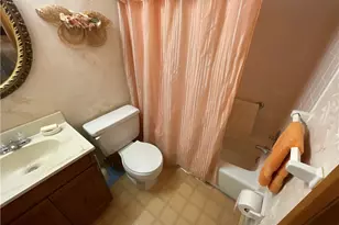 1807 Educational Dr, White Oak, PA 15131 - Photo 17