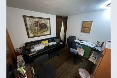 1807 Educational Dr, White Oak, PA 15131 - Photo 15