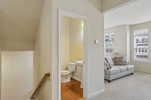 18 Remington Dr, Chartiers, PA 15301 - Photo 3