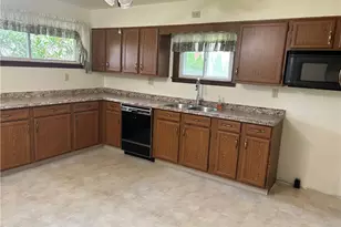 1416 Hawthorne St, Connellsville, PA 15425 - Photo 13