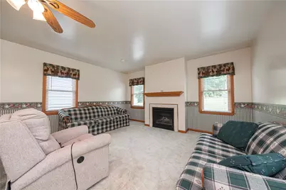 2433 Ridgewood Ct, Shenango Township, PA 16101 - Photo 9
