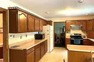 4302 Mitchell Rd, Neshannock Township, PA 16105 - Photo 7