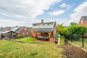 245 Lynn Dr, Pittsburgh, PA 15236 - Photo 29