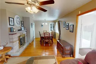 104 W Rockenstein Ave, Twp of But SW, PA 16001 - Photo 9