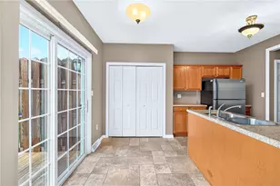 10555 Forest Hill Dr, Pittsburgh, PA 15090 - Photo 17