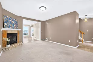 10555 Forest Hill Dr, Pittsburgh, PA 15090 - Photo 11