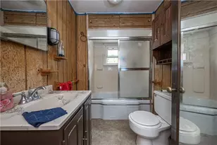 1912 4th Ave, Beaver Falls, PA 15010 - Photo 31