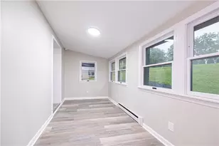 11690 Center St, Irwin, PA 15642 - Photo 9