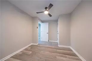 11690 Center St, Irwin, PA 15642 - Photo 5