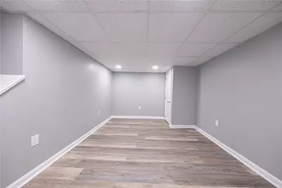 11690 Center St, Irwin, PA 15642 - Photo 21