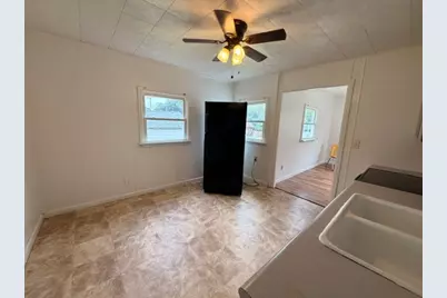 3702 49th St, Pulaski Township, PA 15066 - Photo 5