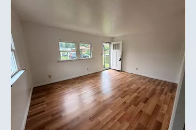 3702 49th St, Pulaski Township, PA 15066 - Photo 3