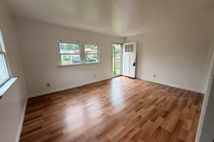 3702 49th St, Pulaski Township, PA 15066 - Photo 3