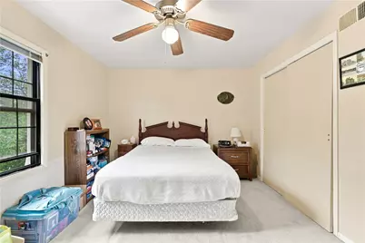 244 Colony Ct, Rosslyn Farms, PA 15205 - Photo 11