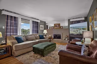 1304 Cochran Rd, Pittsburgh, PA 15243 - Photo 3