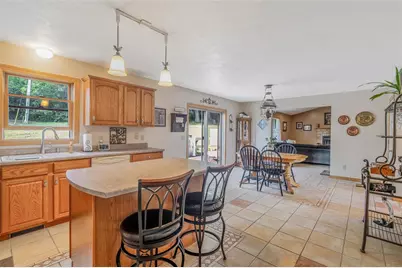 101 Davis Ln, Cecil, PA 15317 - Photo 9