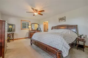 101 Davis Ln, Cecil, PA 15317 - Photo 17