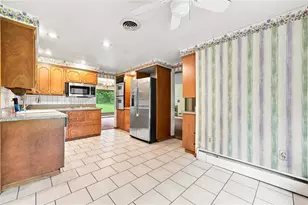 460 Collier Rd, Mercer Boro, PA 16137 - Photo 11