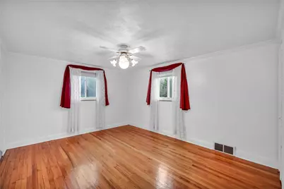 644 Somerville Dr, Scott Township, PA 15243 - Photo 15