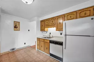 644 Somerville Dr, Scott Township, PA 15243 - Photo 11