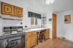 644 Somerville Dr, Scott Township, PA 15243 - Photo 13