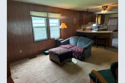 1529 Lee Ln, Grove City Boro, PA 16127 - Photo 9
