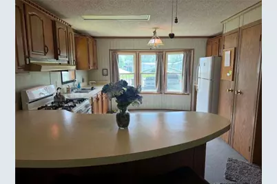 1529 Lee Ln, Grove City Boro, PA 16127 - Photo 5