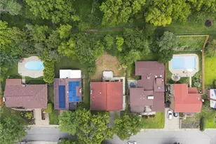 2488 Mt Royal Rd, Pittsburgh, PA 15217 - Photo 45