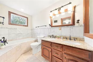 2488 Mt Royal Rd, Pittsburgh, PA 15217 - Photo 31