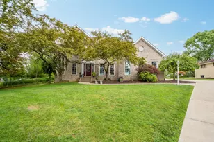 2025 Ridge Rd, South Park, PA 15129 - Photo 1