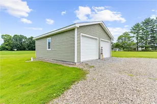 1509 S Darby Rd, Hermitage, PA 16148 - Photo 11