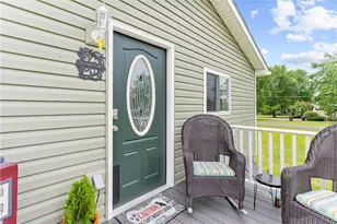 1509 S Darby Rd, Hermitage, PA 16148 - Photo 17