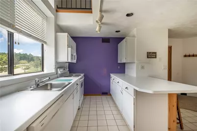 8036 Meadowridge Dr, Seven Springs, PA 15622 - Photo 7