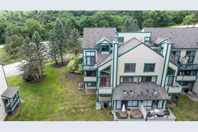8036 Meadowridge Dr, Seven Springs, PA 15622 - Photo 21