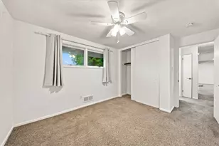 449 Arbor Ln, Pittsburgh, PA 15236 - Photo 15