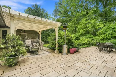 101 Tomahawk Drive, Pittsburgh, PA 15215 - Photo 37
