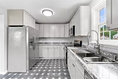 434 2nd, Sutersville, PA 15083 - Photo 11