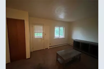 19 Erie Ave, Glassport, PA 15045 - Photo 15