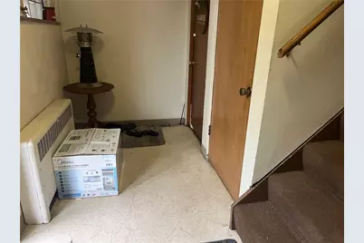 19 Erie Ave, Glassport, PA 15045 - Photo 29