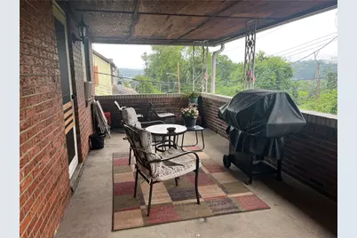 21 Erie Ave, Glassport, PA 15045 - Photo 3