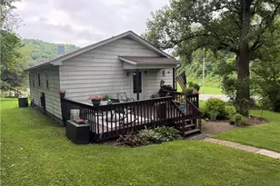 1048 Parkwood Rd, Armstrong-Shelocta, PA 15701 - Photo 7