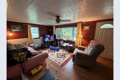 1048 Parkwood Rd, Armstrong-Shelocta, PA 15701 - Photo 17