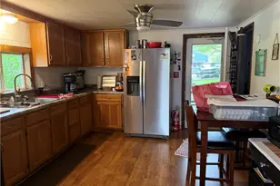 1048 Parkwood Rd, Armstrong-Shelocta, PA 15701 - Photo 21