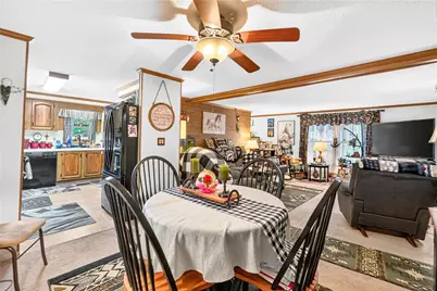 606 Lark Ln, Washington Township, PA 15613 - Photo 11