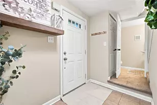 1852 Wallace, South Park, PA 15129 - Photo 3
