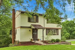 1852 Wallace, South Park, PA 15129 - Photo 1