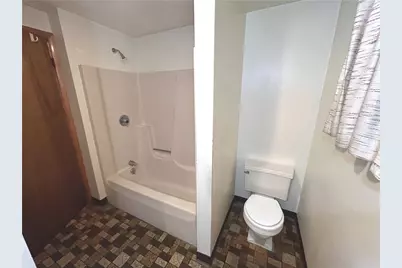 174 Douglas St, Green/Commdre/Prchse, PA 15729 - Photo 9