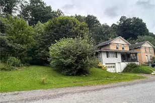 174 Douglas St, Green/Commdre/Prchse, PA 15729 - Photo 27