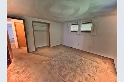 174 Douglas St, Green/Commdre/Prchse, PA 15729 - Photo 11